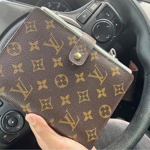 Louis Vuitton Agenda MM
